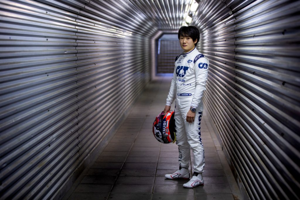 F1 coureur Yuki-Tsunoda