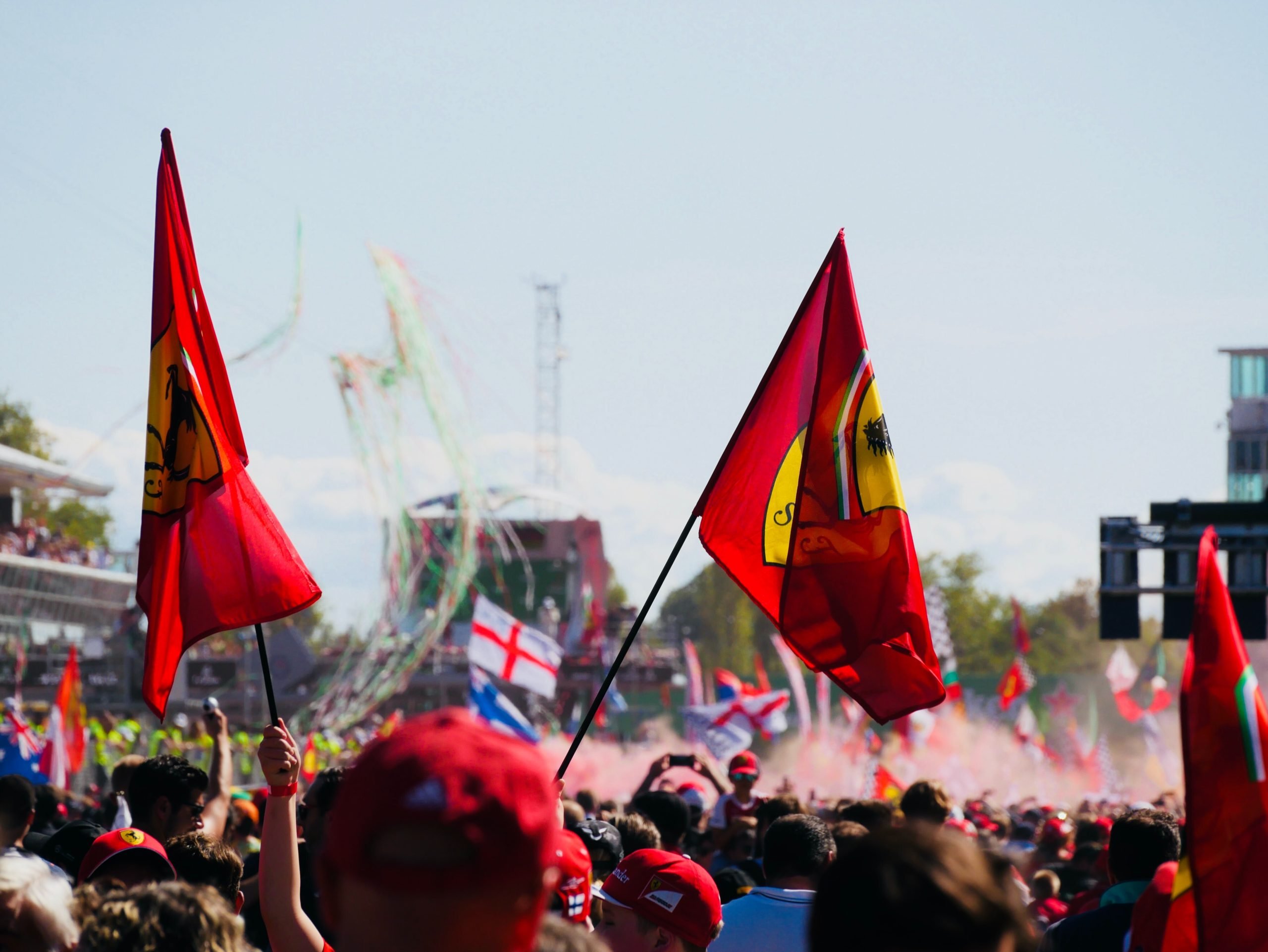 Monza fans GP scaled 1